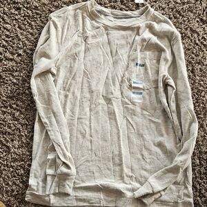 Old Navy Cream Long Sleeve Tee